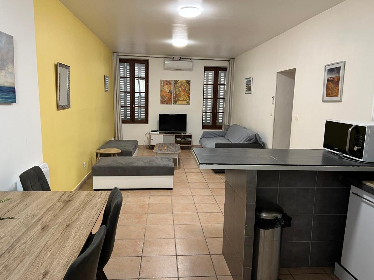 Decouvrir Marseille Apartment ภายนอก รูปภาพ